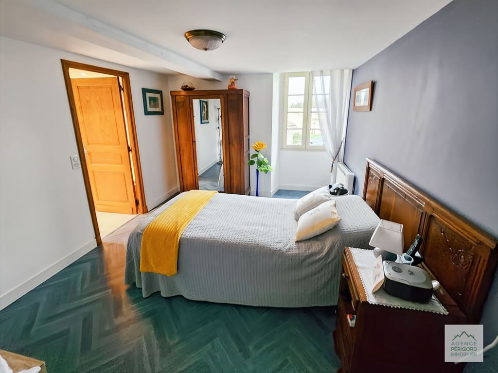 Maison de village SEGONZAC (24600) AGENCE PERIGORD IMMOBILIER