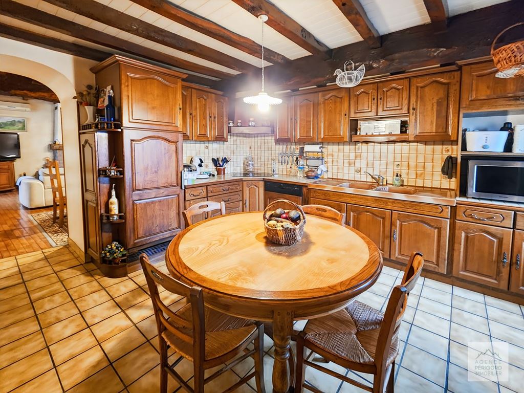 Maison de village SEGONZAC (24600) AGENCE PERIGORD IMMOBILIER