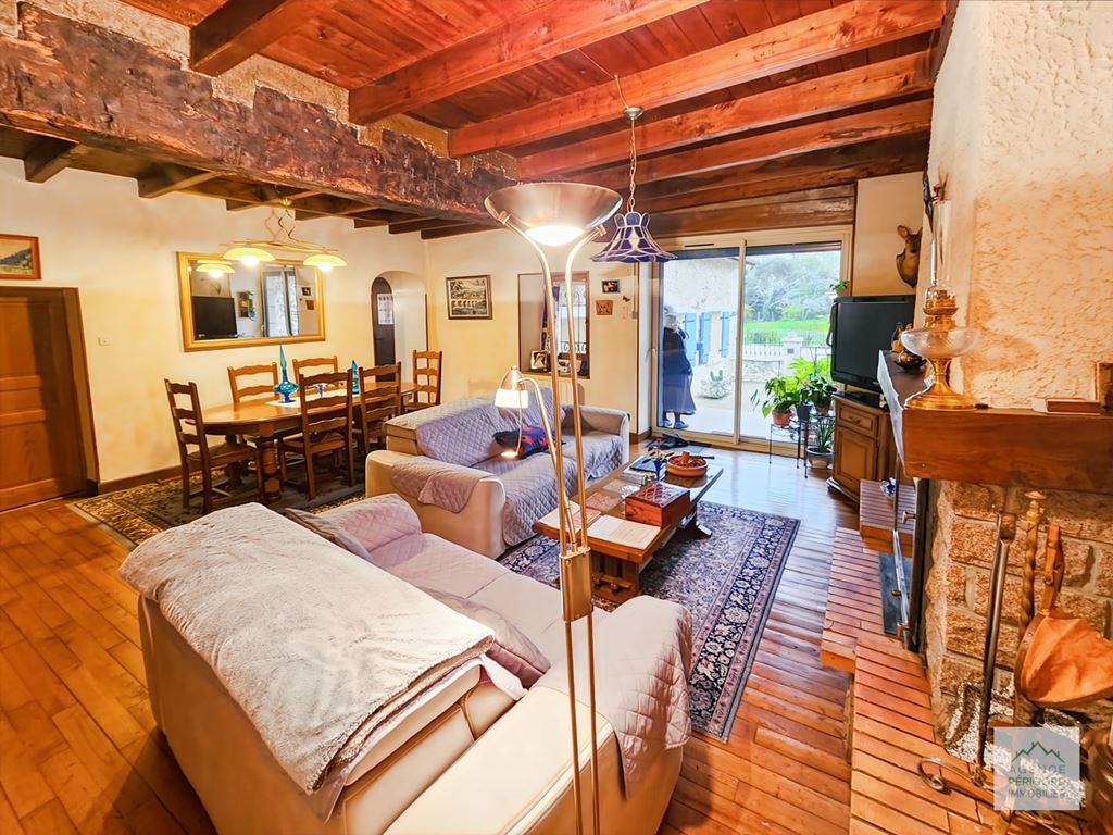 Maison de village SEGONZAC (24600) AGENCE PERIGORD IMMOBILIER
