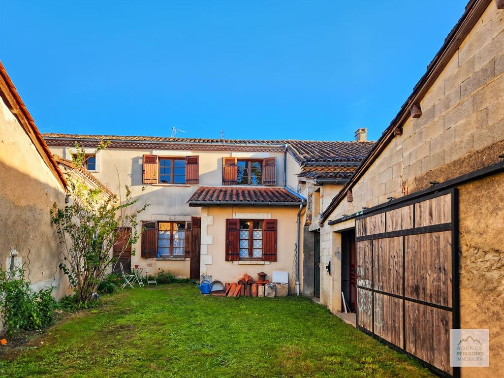 Maison de village NEUVIC (24190) AGENCE PERIGORD IMMOBILIER