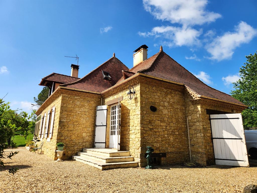 Maison indépendante VILLAMBLARD (24140) AGENCE PERIGORD IMMOBILIER