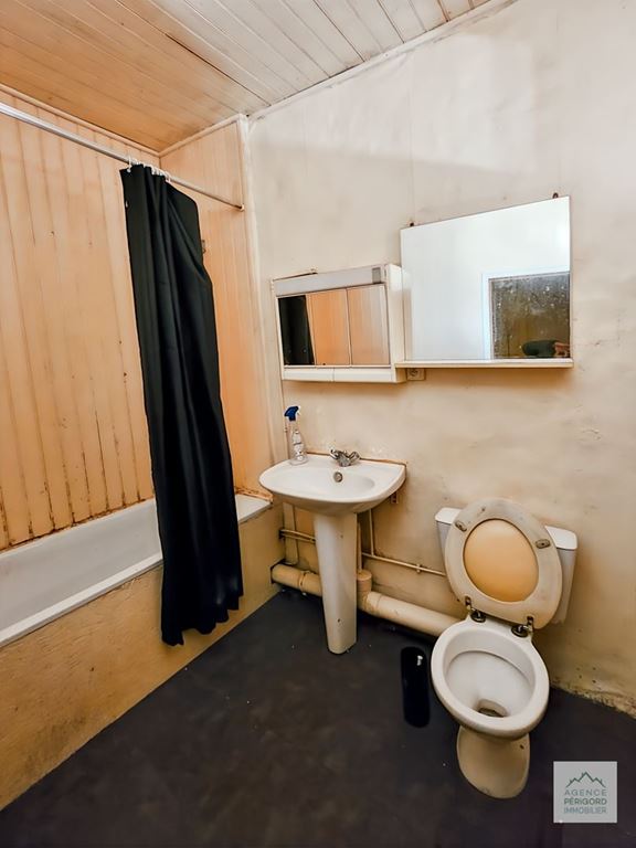 Maison de village ST LOUIS EN L'ISLE (24400) AGENCE PERIGORD IMMOBILIER