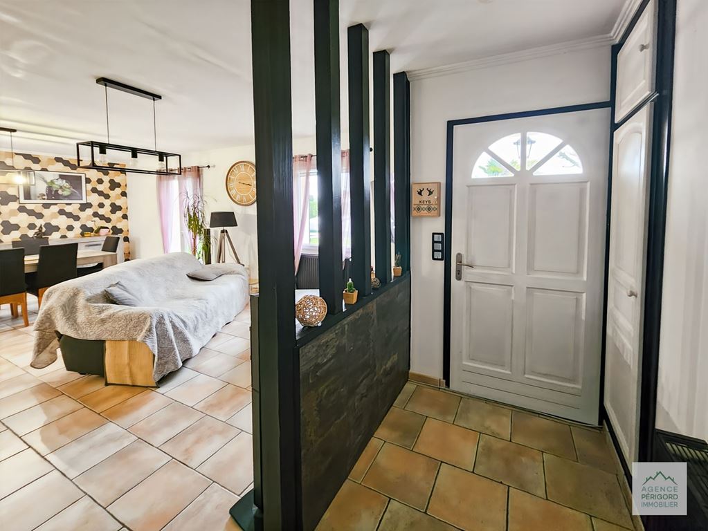 Maison Contemporaine SEGONZAC (24600) AGENCE PERIGORD IMMOBILIER