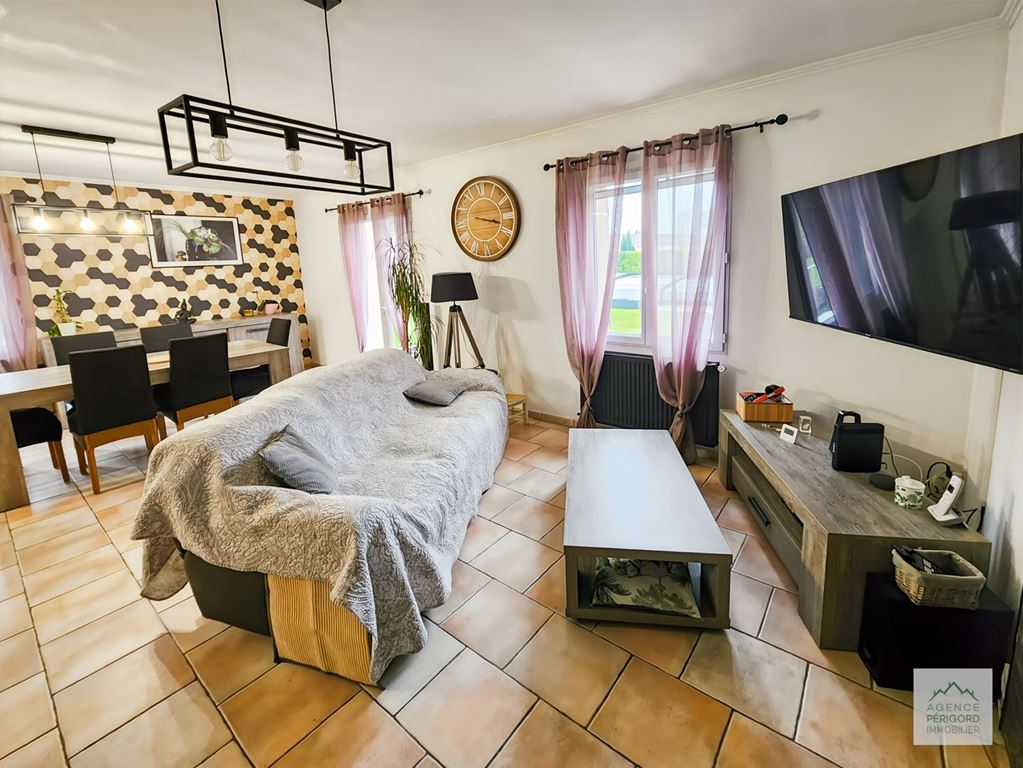 Maison Contemporaine SEGONZAC (24600) AGENCE PERIGORD IMMOBILIER