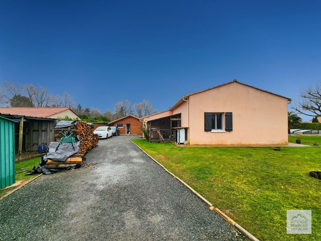 Maison Contemporaine SEGONZAC (24600) AGENCE PERIGORD IMMOBILIER