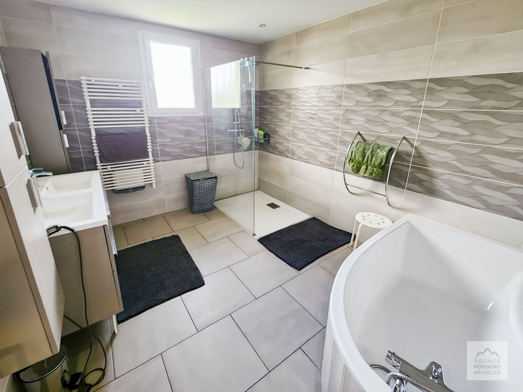 Maison Contemporaine BEAURONNE (24400) AGENCE PERIGORD IMMOBILIER