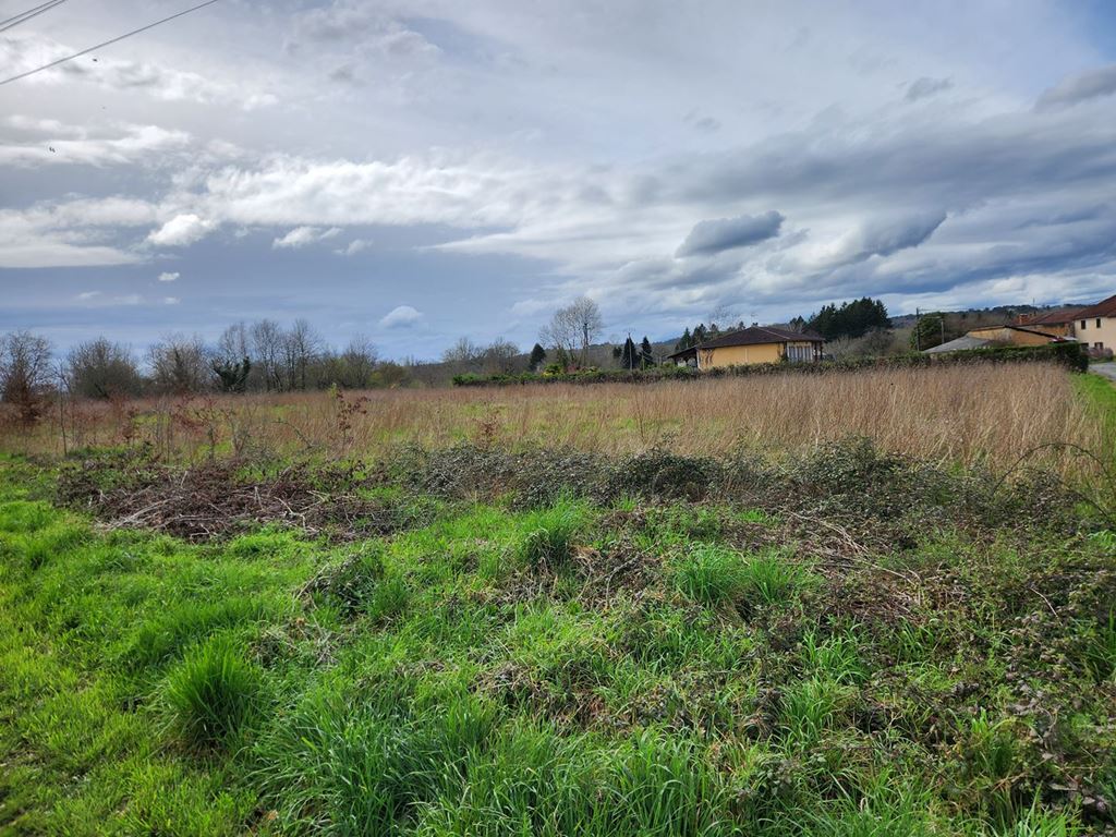 Terrain NEUVIC (24190) AGENCE PERIGORD IMMOBILIER