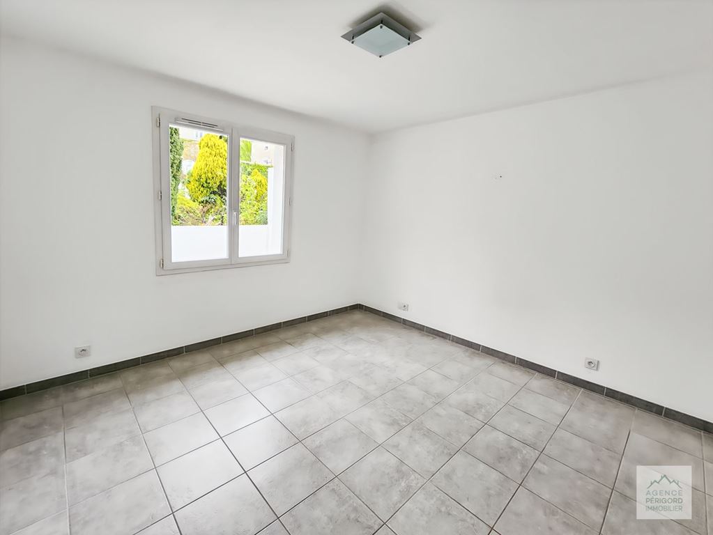 Maison Contemporaine NEUVIC (24190) AGENCE PERIGORD IMMOBILIER