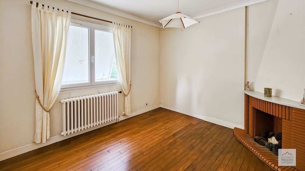 Maison indépendante ST LEON SUR L'ISLE (24110) AGENCE PERIGORD IMMOBILIER
