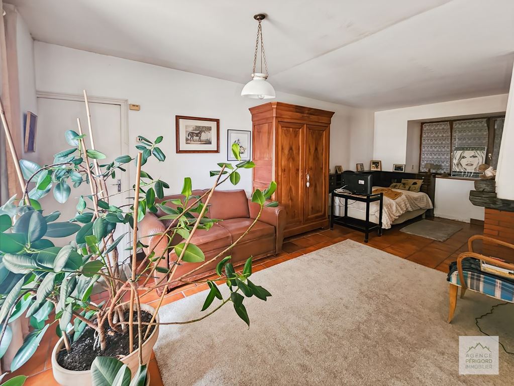 Maison en pierre ST ASTIER (24110) AGENCE PERIGORD IMMOBILIER