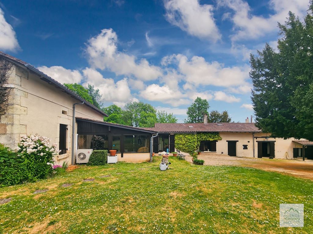 Maison en pierre ST ASTIER (24110) AGENCE PERIGORD IMMOBILIER