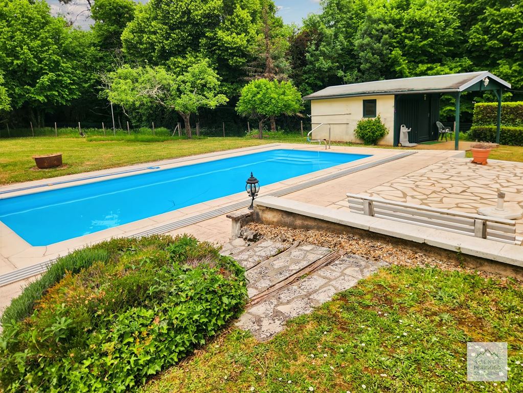 Maison en pierre ST ASTIER (24110) AGENCE PERIGORD IMMOBILIER